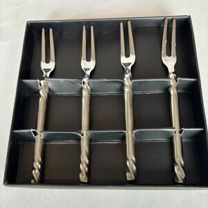Cocktail Fork Set: NWT 4 pc Frank Lee Essentials "Whirl"